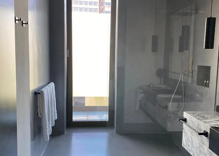Hotel Main