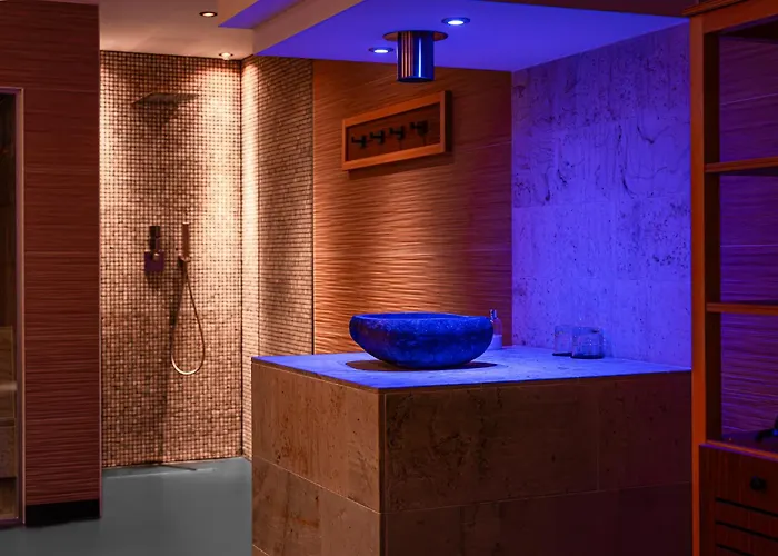 Hotel Main 5*